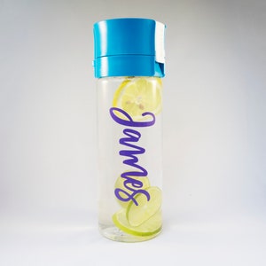 Custom Name Vinyl Decals, Name Sticker, Baby Shower, Vinyl Name Decals, Custom Decals, Tumbler decal, Water bottle, Vinyl Lettering