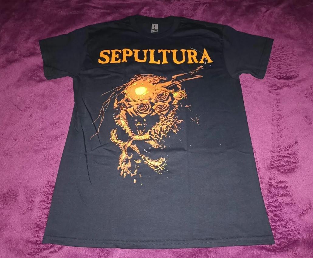 セパルトゥラ「Beneath The Remains」Tシャツ - Etsy 日本