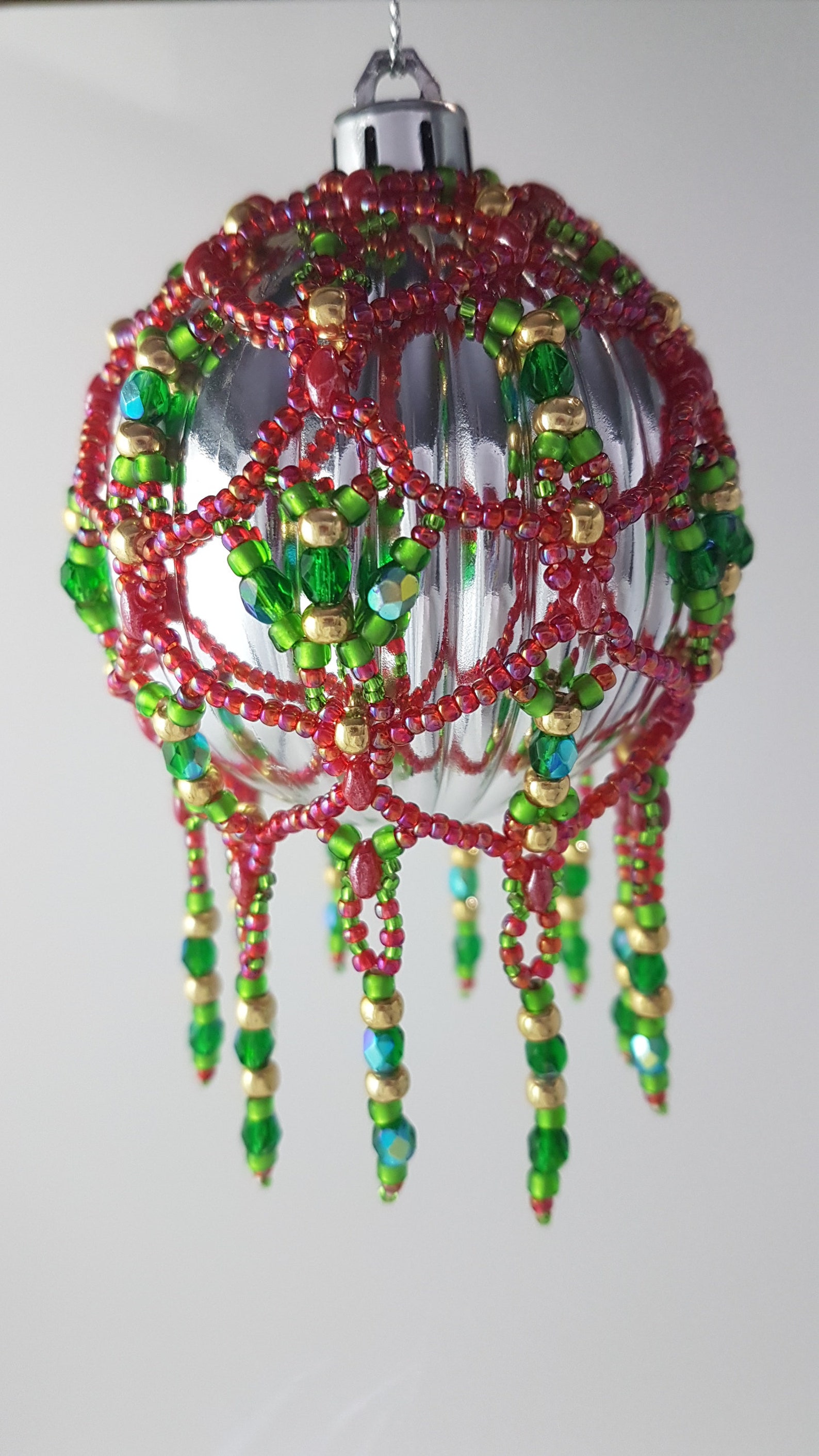 Beaded Bauble Tutorial decorate a bauble using seed beads Etsy