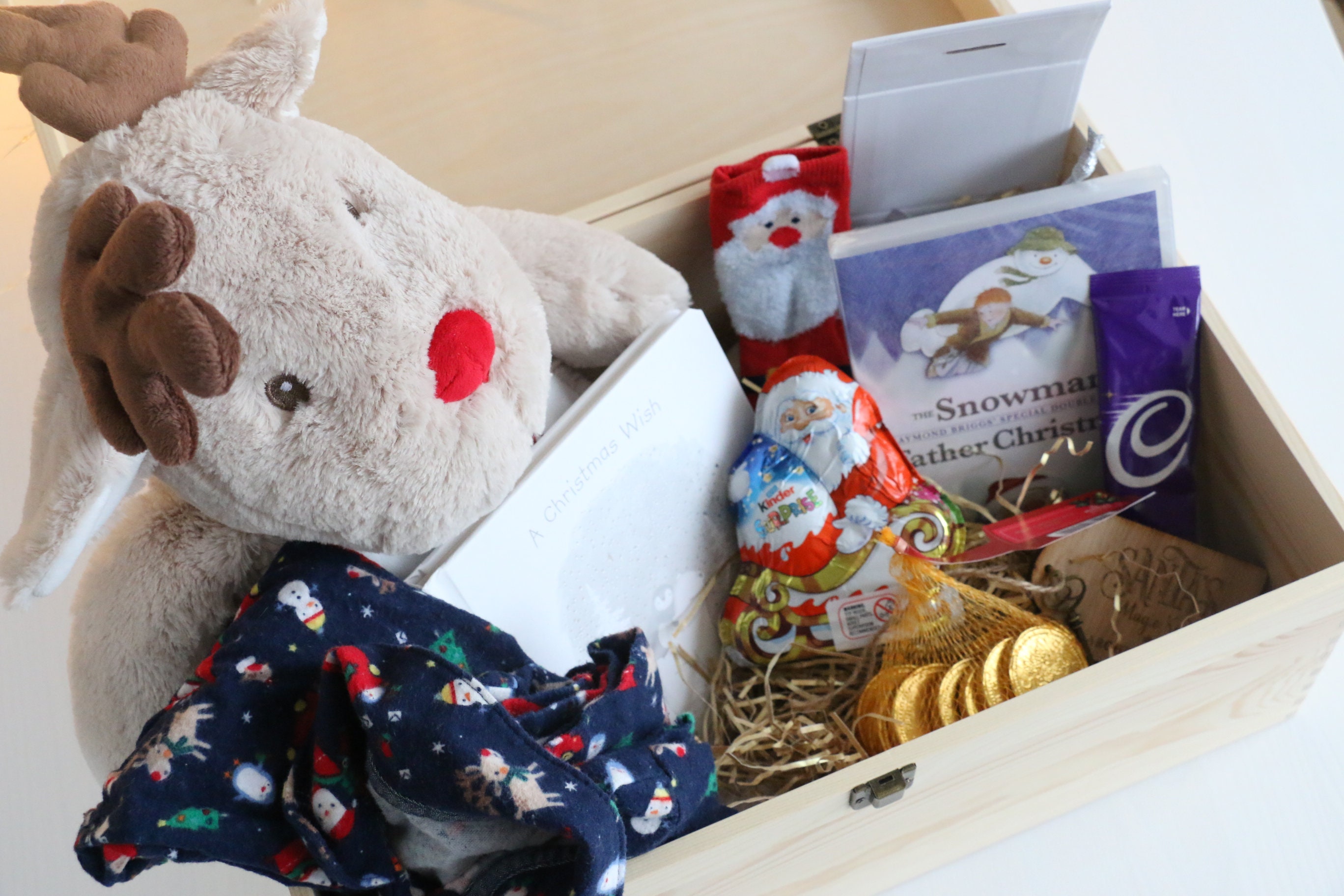 Personalised Christmas Eve Box With Snowman Design, Engraved Pine ...