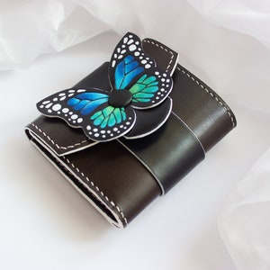 Cartera de piel artesanal, Cartera Leathr con mariposa, Cartera de piel exclusiva, Cartera de piel para mujer, Regalo original de piel, Cosida a mano