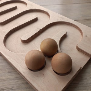 Wooden Ball Run Board, Ball Run Winding Track, Ball Tracker