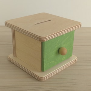 Montessori Säugling Imbucare Box Ball und Münze 2in1 Montessori Baby Holzspielzeug Vorschule Früh, erstes Geschenk Spielzeug Green