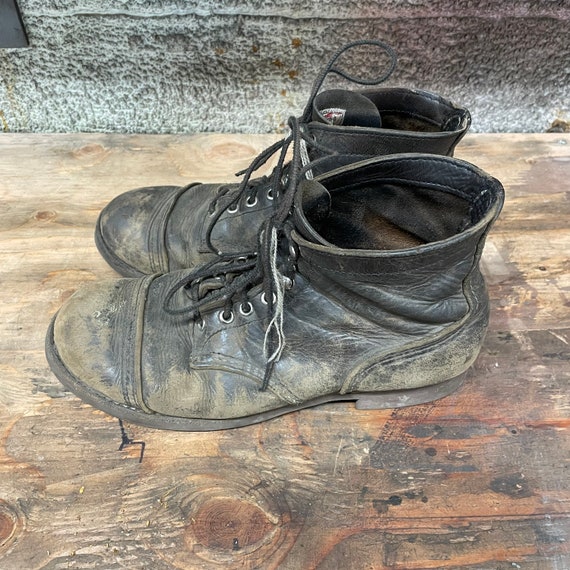 Red wing hotsell iron ranger motorcycle