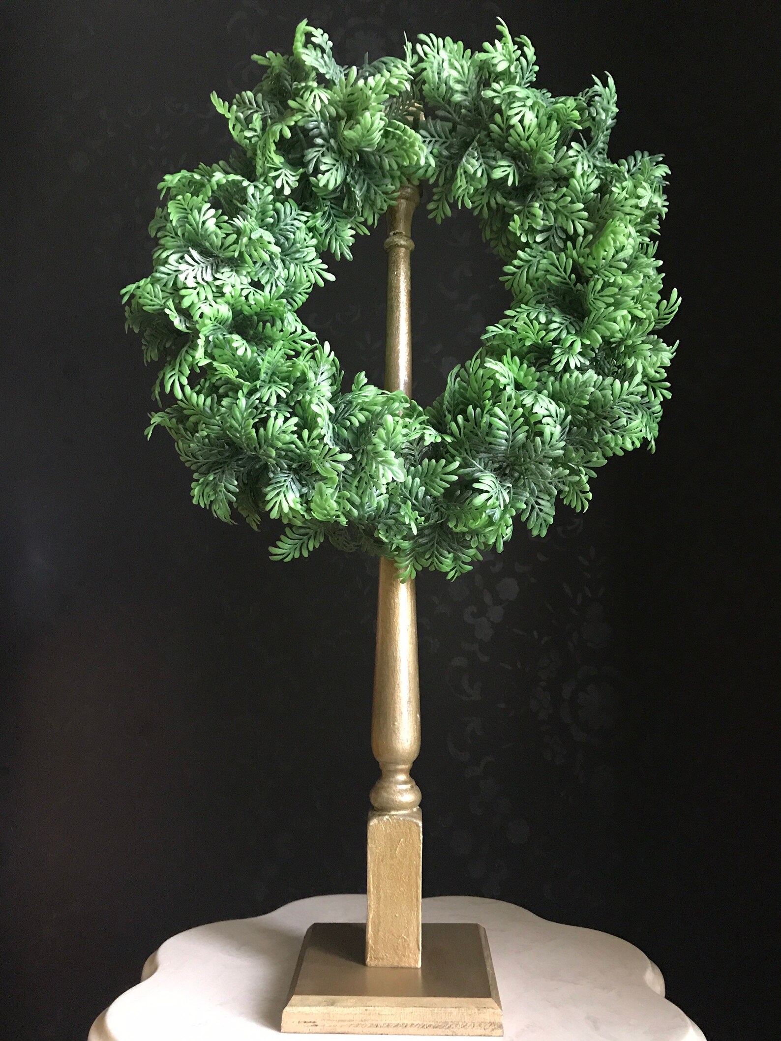 Table Top Wreath stand Etsy