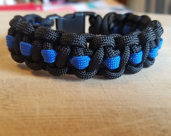 Thin Blue Line Paracord Bracelet, Blue Lives Matter, Police Officer Jewelry, First Responders, Survival Bracelet, Gifts for Officers