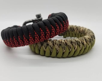 Custom Paracord Bracelet: Eccentric Fish Tail Weave, Team Colors
