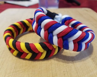 Custom Paracord Bracelet: Chevron Fishtail Braid, Team Colors