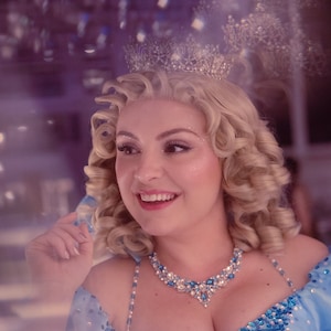 Glinda the Good Witch Wicked Inspired Wig