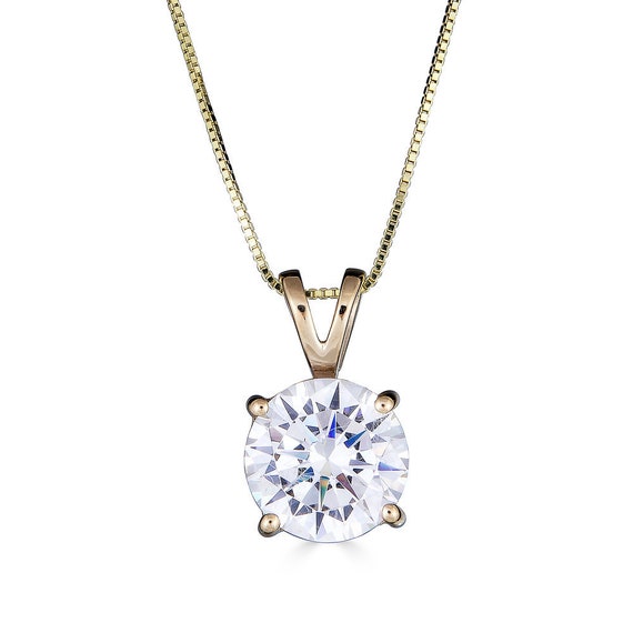 Elegant 14K Yellow Gold Diamond Pendant Necklace 2.00 CT Timeless