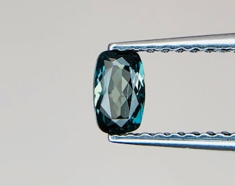 Grandidierita de Madagascar de 0,22 ct, certificada como extremadamente rara