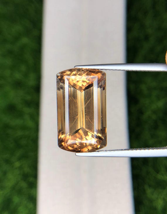 Natural Golden Topaz Gemstone | Skardu, Pakistan | Himalayan