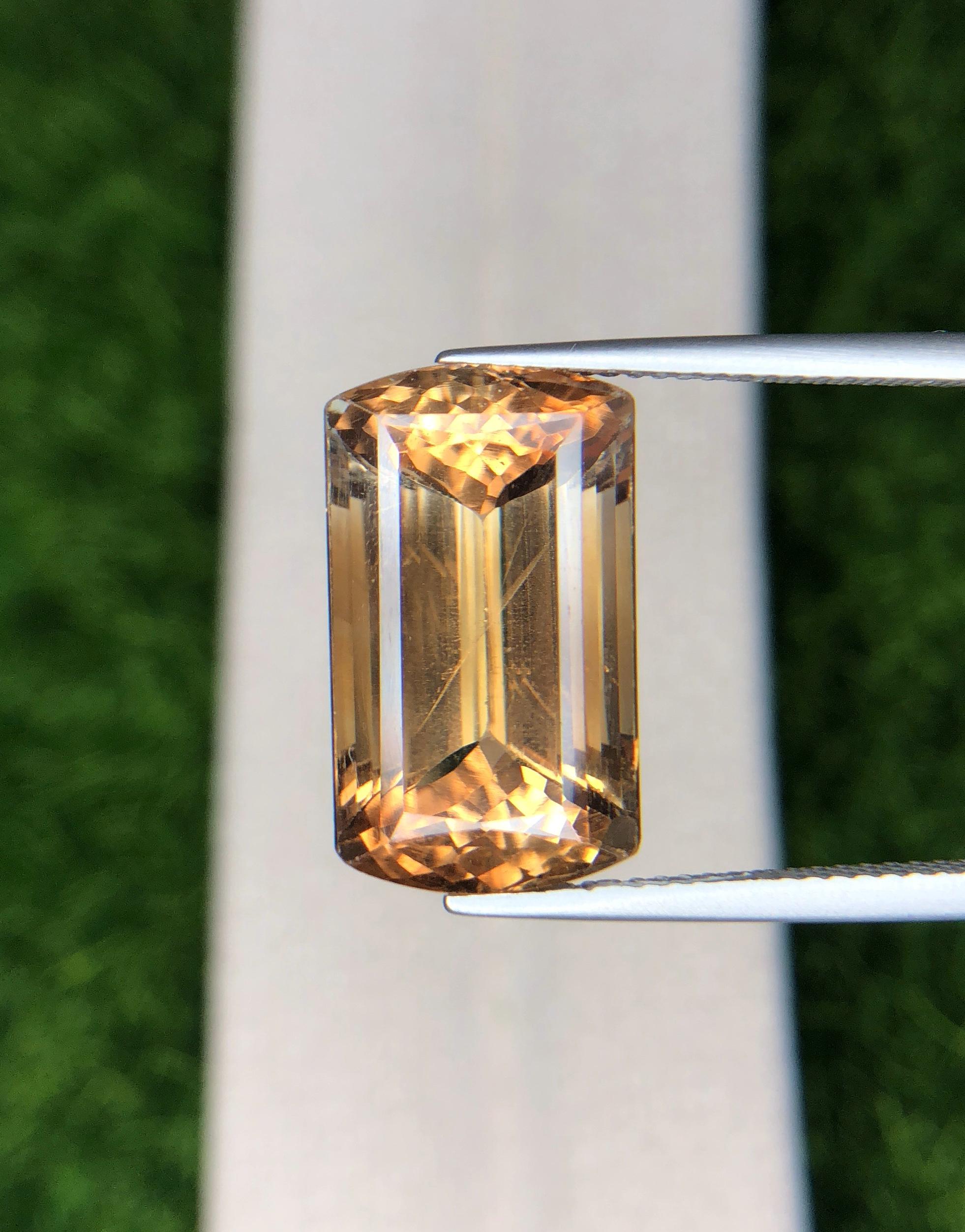Natural Golden Topaz Gemstone | Skardu, Pakistan | Himalayan