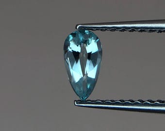Grandidierita de Madagascar de 0,34 ct, certificada como extremadamente rara
