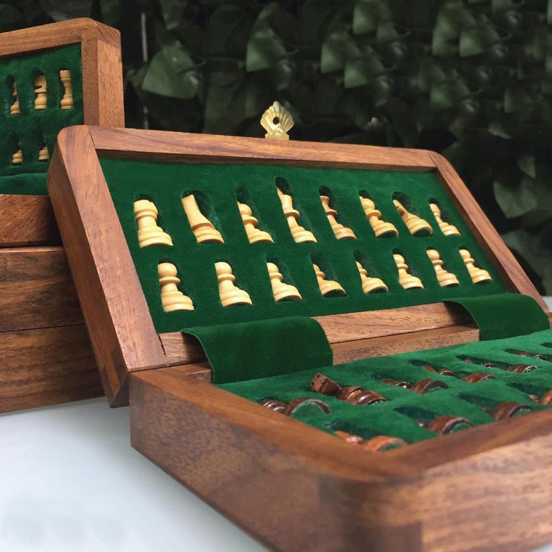 Premium Solid Wood Veneer Magnetic Chess Set