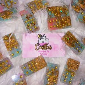 Resin 28 CT Domino Set