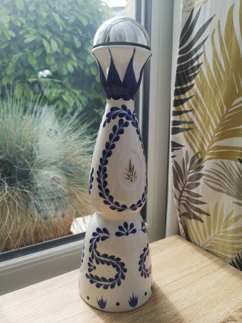 Bouteille de tequila azul Clase reposado no Anejo no don julio faite à la main bleu blanc comme du verre carafe décorative carafe cadeau de Noël image 3