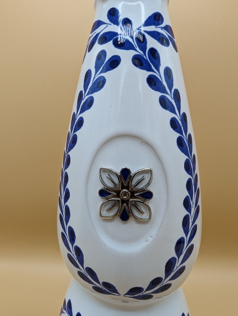 Clase azul bottle tequila reposado no Anejo no don julio handmade ceramic art like glass decorative decanter carafe Christmas present gift image 3