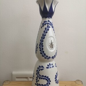 Clase azul bottle tequila reposado no Anejo no don julio hand made blue white like glass decorative decanter carafe Christmas present gift image 5