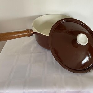 Vintage Belgian Enamel Cast Iron Saucepan with Lid – Wood Handle & Copper Coupling