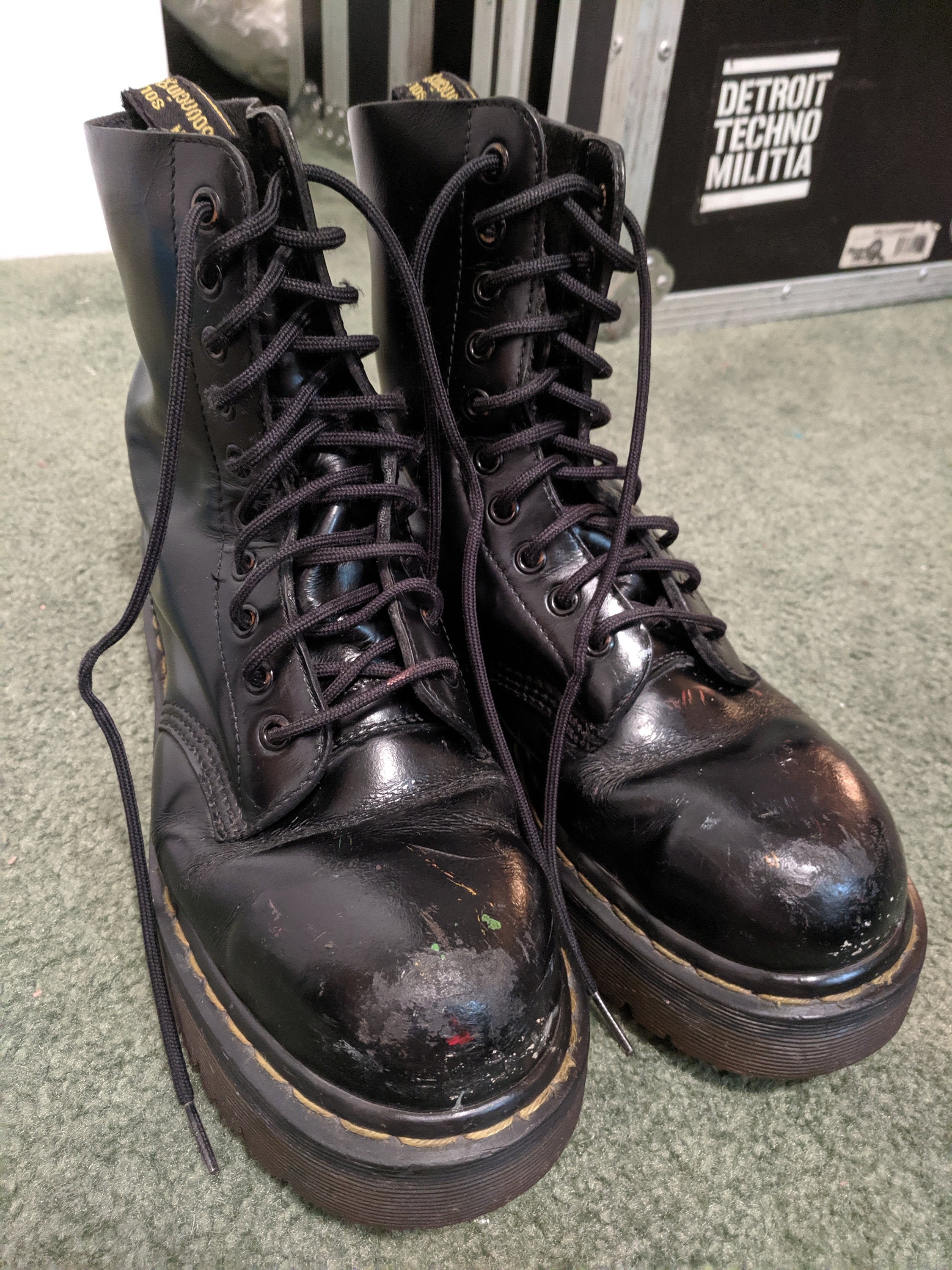 Buy > used doc martens size 5 > in stock