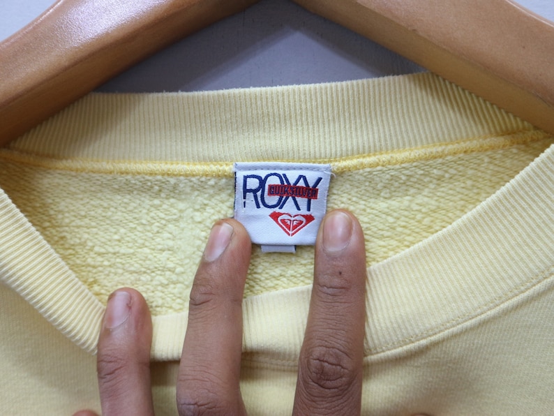 Vintage Roxy Minimalist Logo Sweatshirt Surf Surfing Sport Aloha Hawaii Sweater Size L