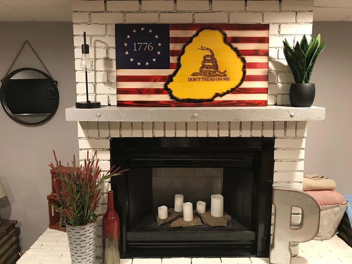 Historic American Flags | Betsy Ross, Gadsden, Bennington Made in USA - of America Historic American Flags | Betsy Ross, Gadsden, Bennington Made in USA - of America