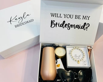 Maid of Honor Proposal Box: White Magnetic Gift Box