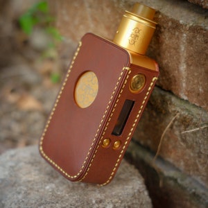 Étui en cuir fait main DotBox 200w personnalisé