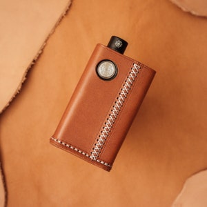 Custodia in pelle fatta a mano personalizzata DotAIO SE version