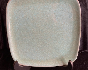 Rare Glidden Pottery aqua dinner plate; mid-century craftsmanship, excellent condition