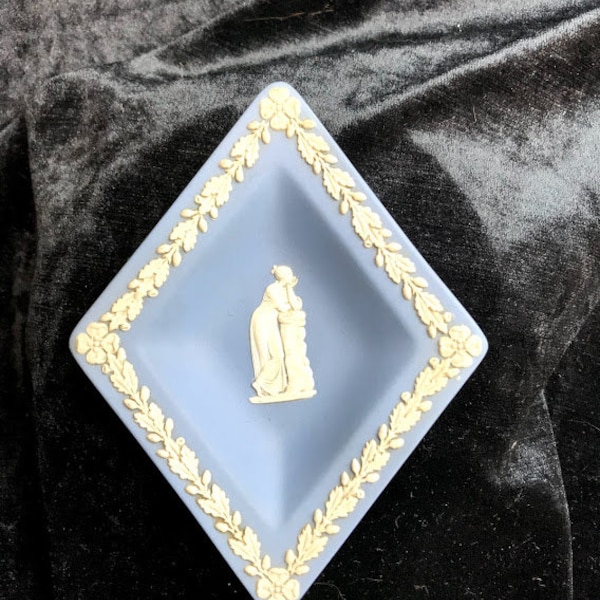 Wedgwood Jasperware light blue diamond shaped trinket tray