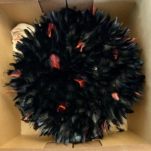 1960&#39;s black and red feathered pillbox hat