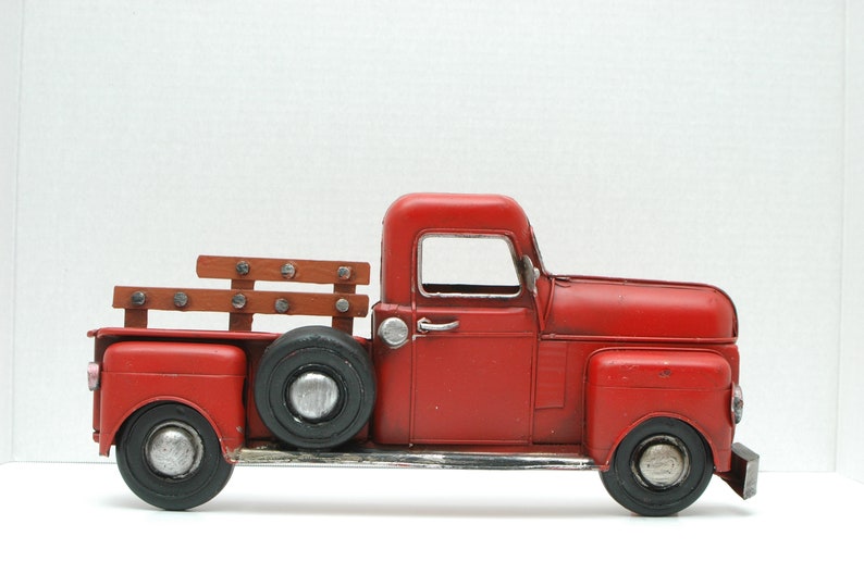 Red Metal Truck Flat Wall Hanging Large Red Truck Christmas Etsy
