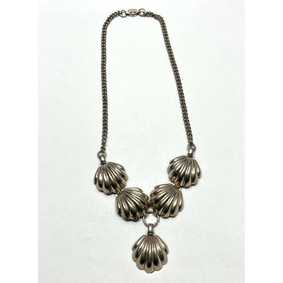Vintage silver sea shell necklace