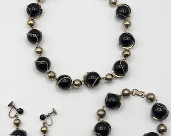 Vintage Coro MCM halsband med pärlor, armband och örhängen Demi Parure-set