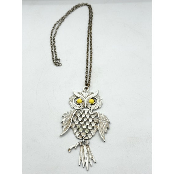 Vintage white enamel owl pendant necklace - image 1