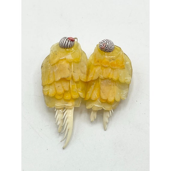 Vintage Sea Shell Love Birds Brooch Pin - image 3