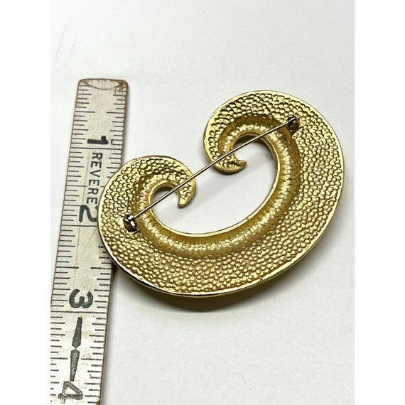 Vintage Textured Gold Brooch Pin - image 6