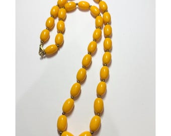 Vintage orange beaded necklace