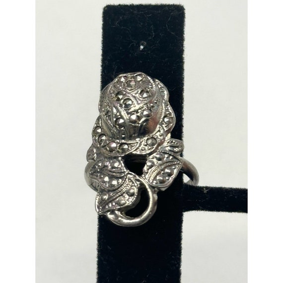 Vintage marcasite stone flower ring