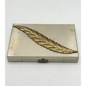 Vintage Two Tone Leaf Compact