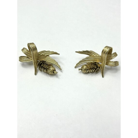 Vintage Gold Tone Leaf Earrings - image 4