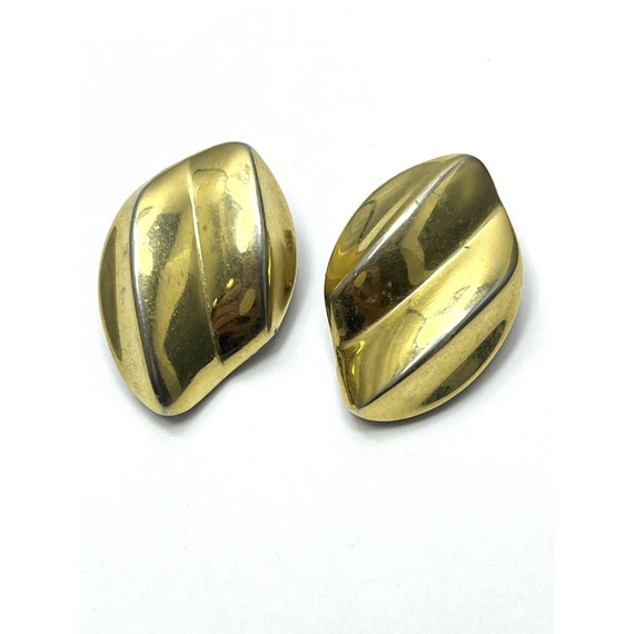 Vintage Gold Clip On Earrings - image 3
