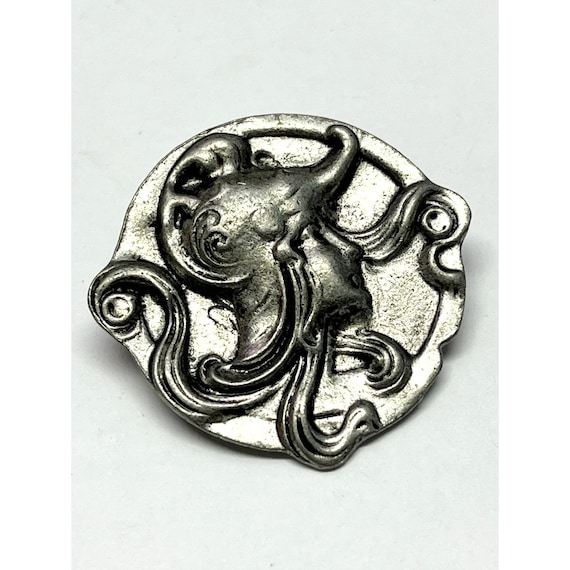 Vintage art nouveau lady brooch pin - image 3