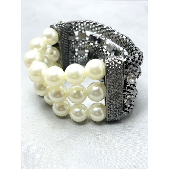 Nisha Three Strand Stretch Bracelet Nisha Three Strand Stretch Bracelet