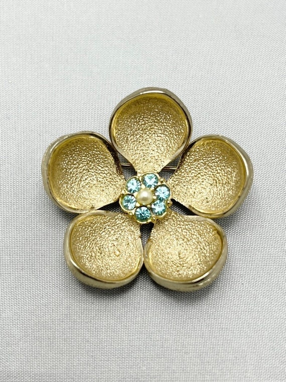 Vintage Blue Rhinestone Flower Brooch Pin - image 1