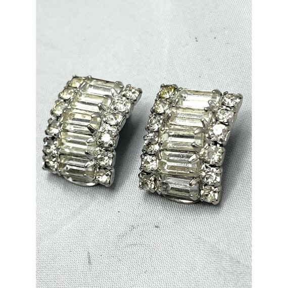 Vintage Kramer Rhinestone Earrings - image 3