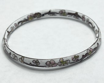 Brazalete Rígido Flor Blanca Vintage Cloisonné Floral