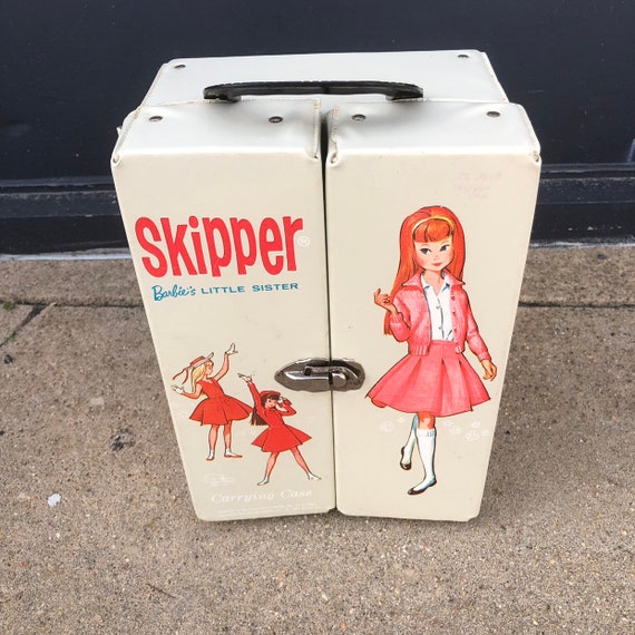 skipper barbie's little sister carrying case